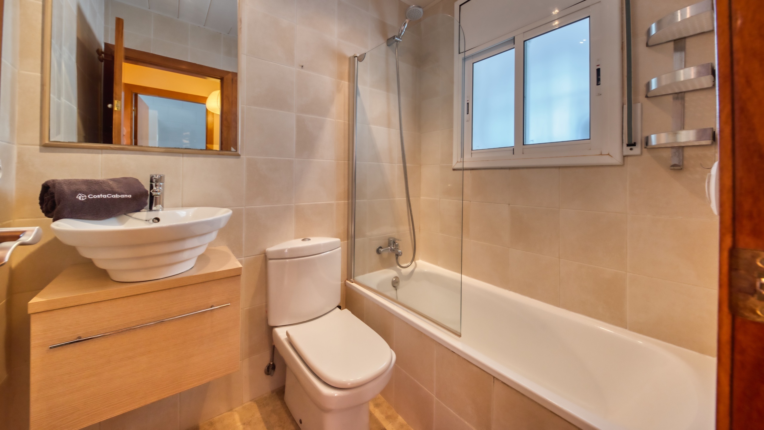 Vakantievilla's Costa Brava Spanje - Villa Sofia - Badkamer