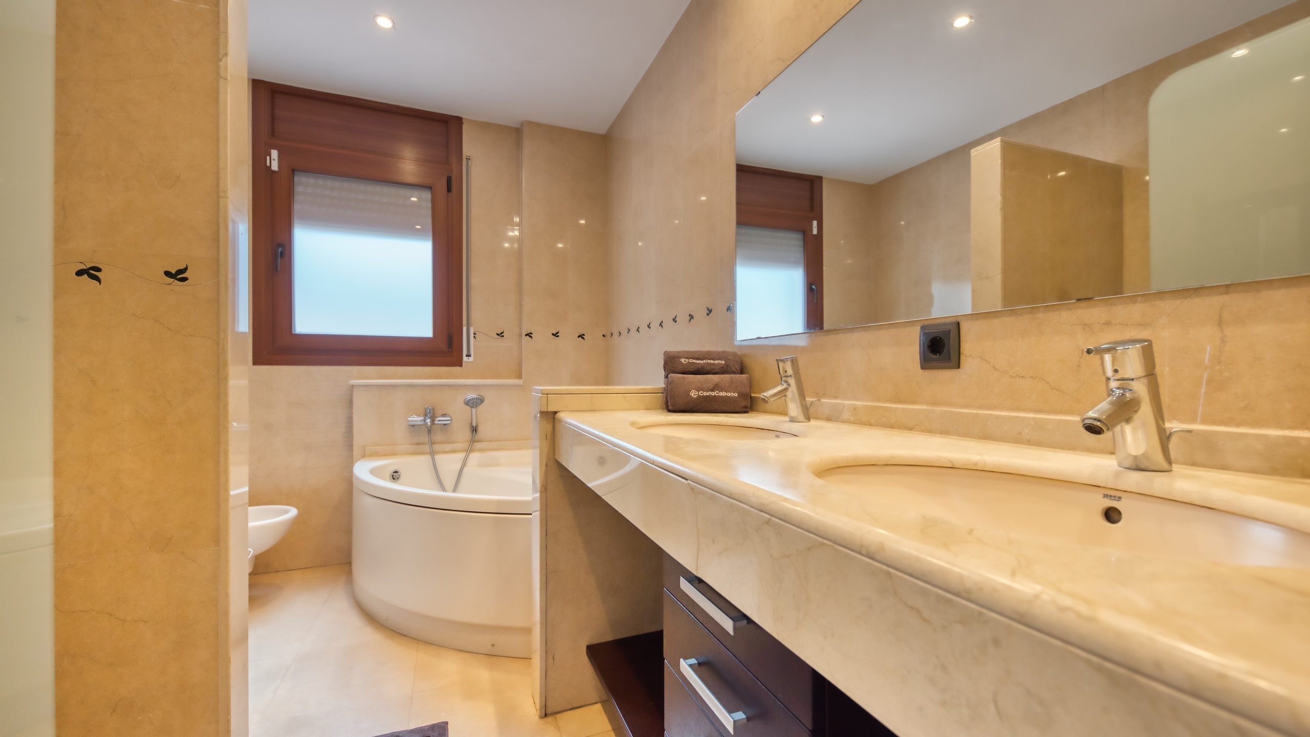 Vakantievilla's Costa Brava Spanje - Villa Marcella - Badkamer