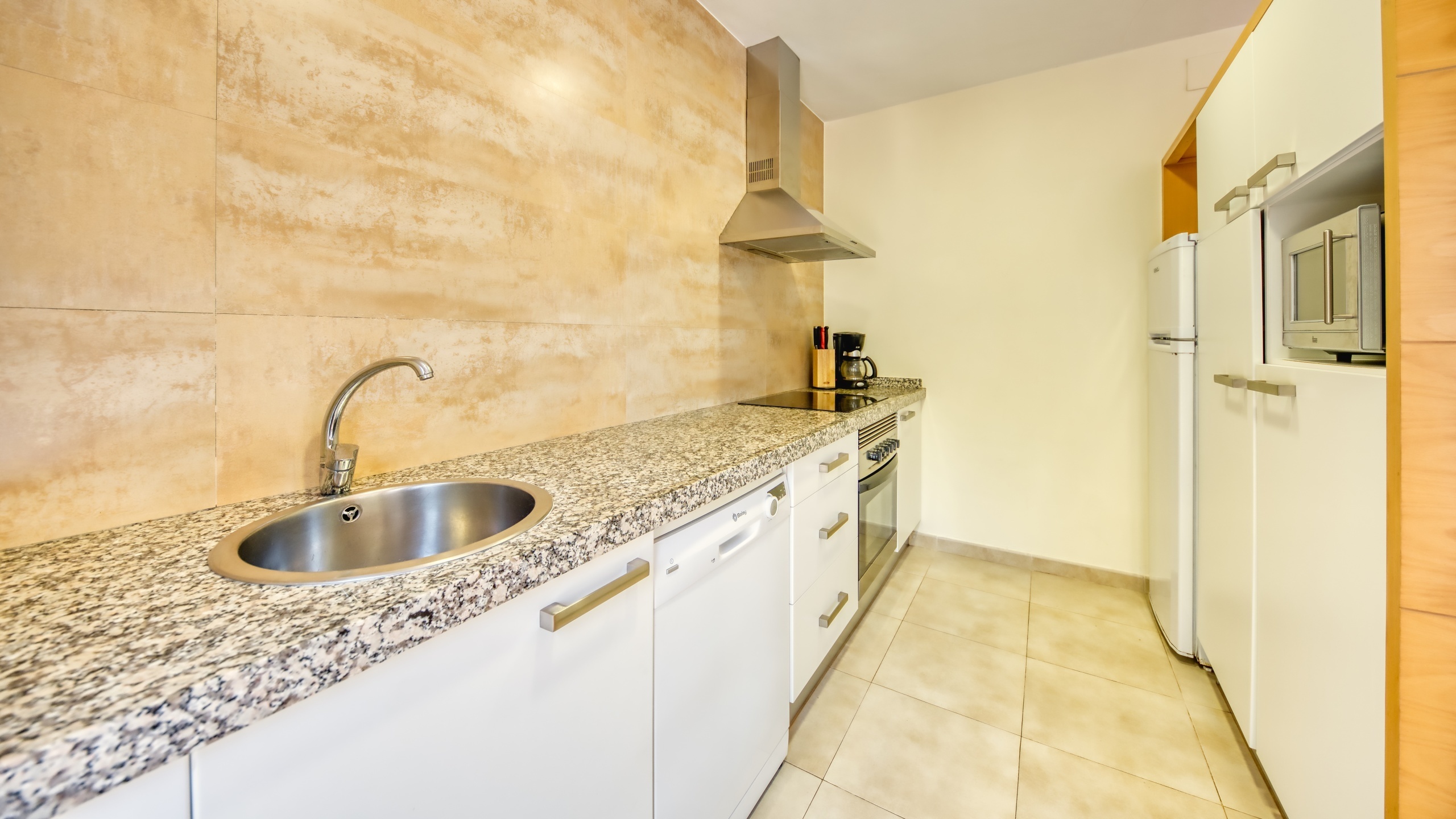 Vakantievilla's Costa Brava Spanje - Villa Lloret - Keuken