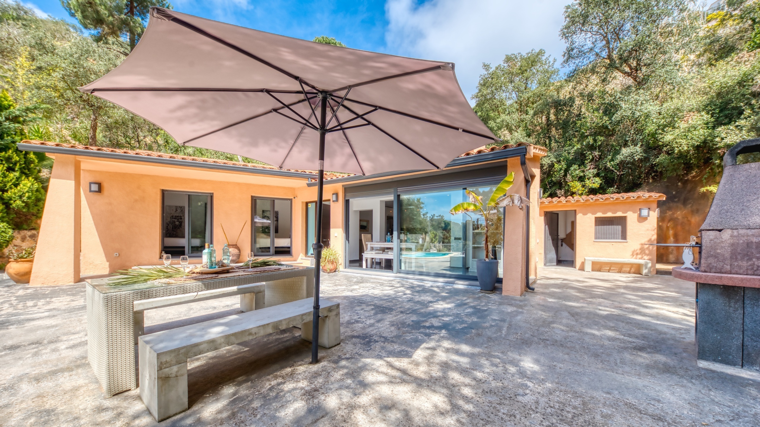 Vakantievilla's Costa Brava Spanje - Villa Olivia - Eethoek