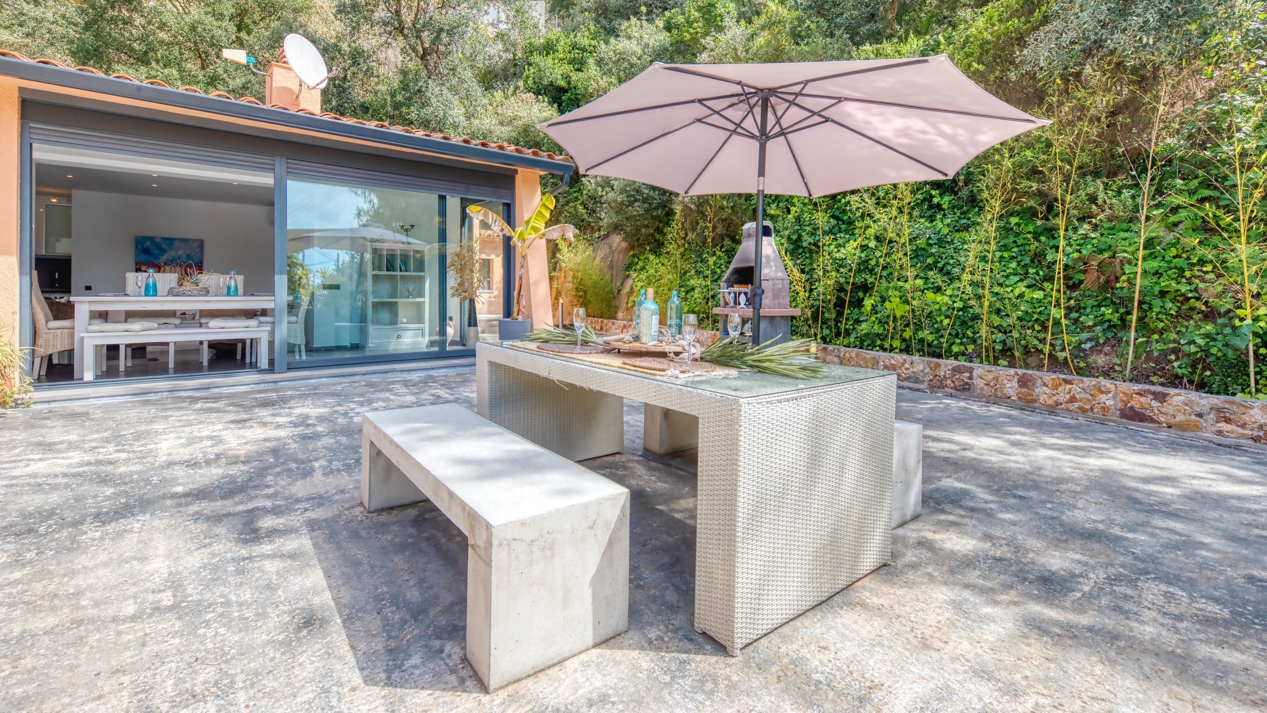 Vakantievilla's Costa Brava Spanje - Villa Olivia - BBQ gebied
