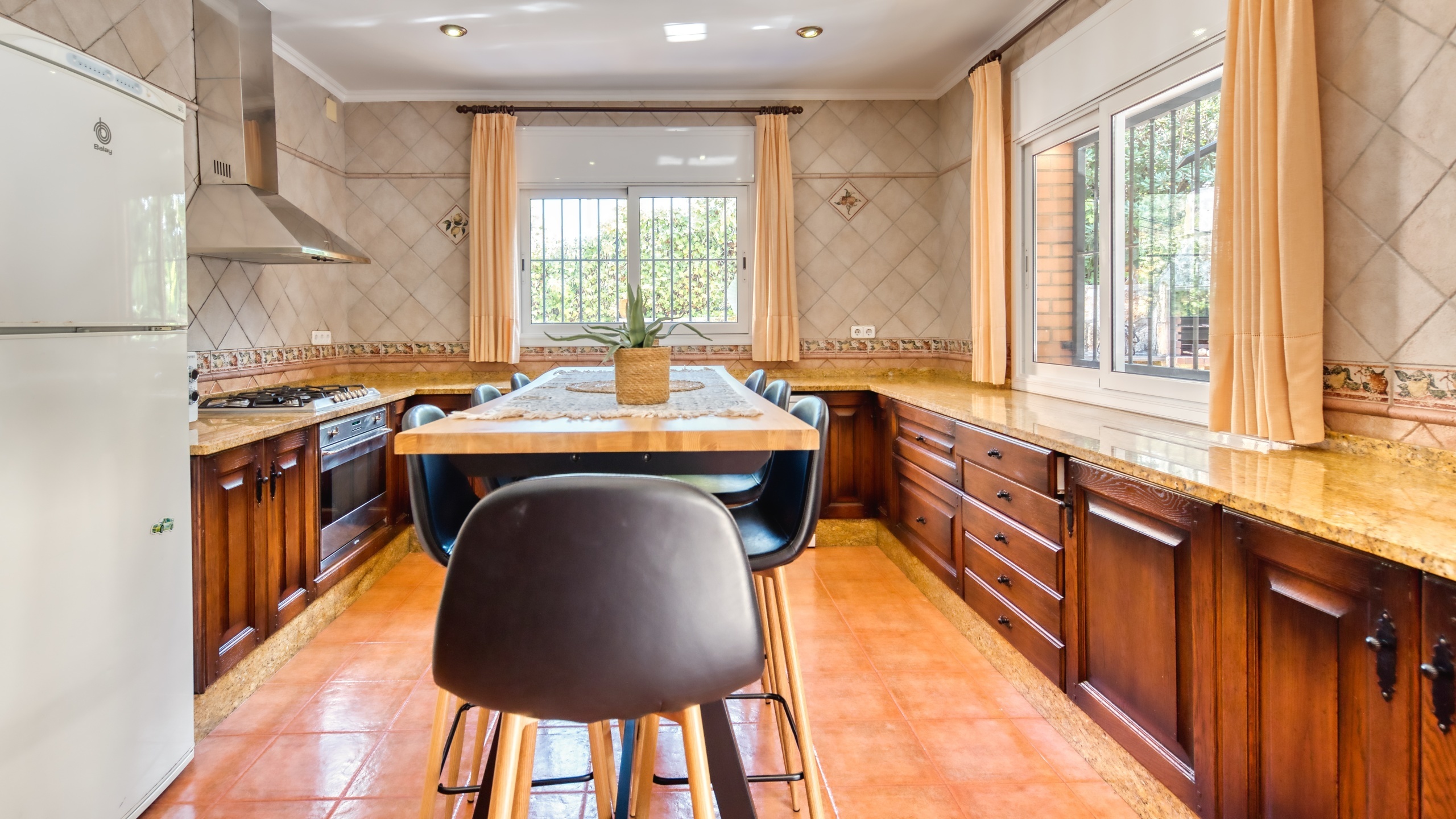 Vakantievilla's Costa Brava Spanje - Villa Alba - Keuken