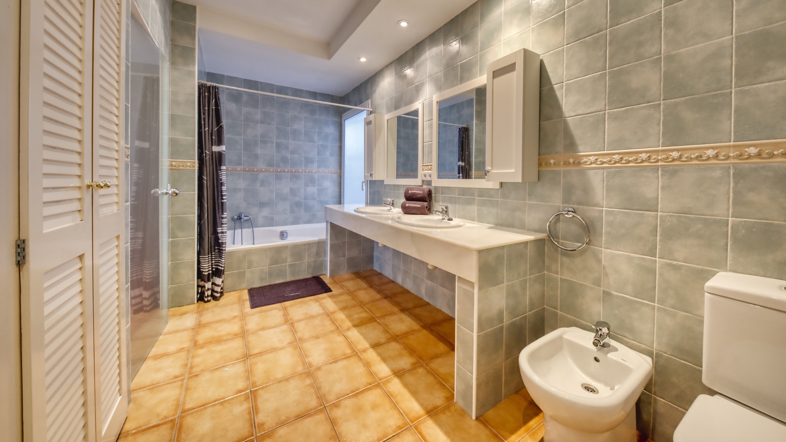 Vakantievilla's Costa Brava Spanje - Villa Mauri - Badkamer