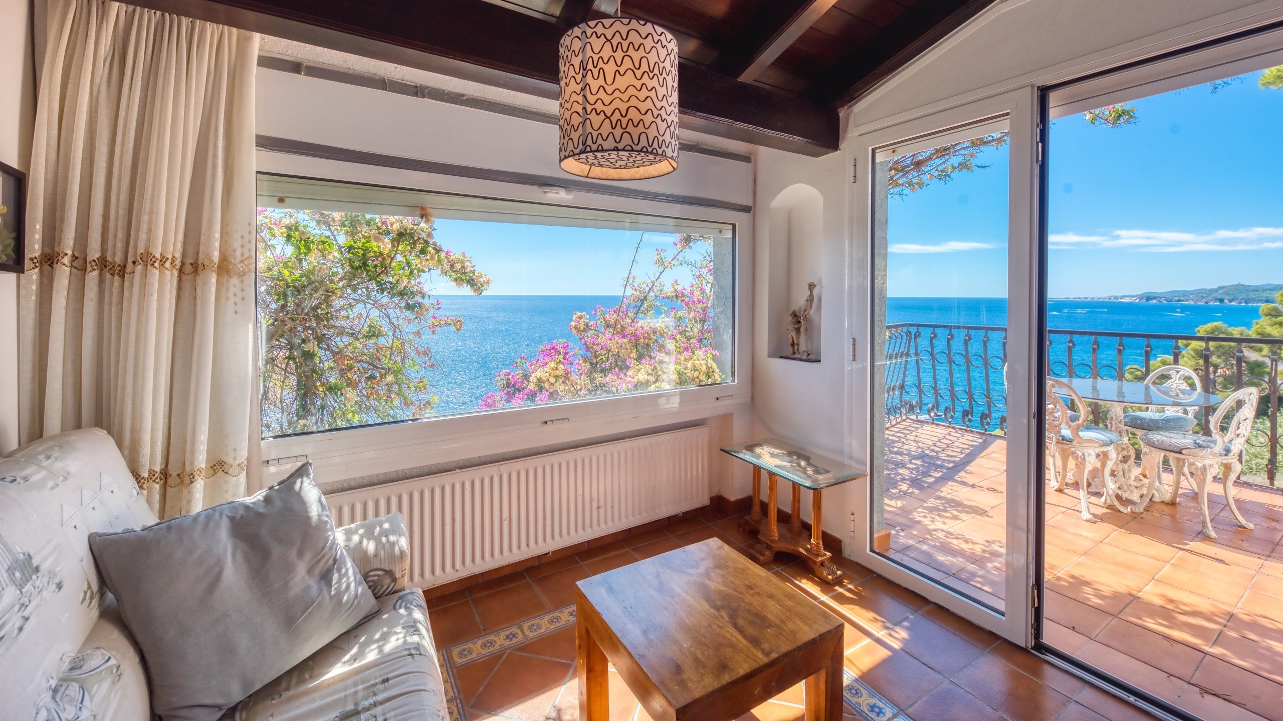Vakantievilla's Costa Brava Spanje - Villa Infinity - Zithoek