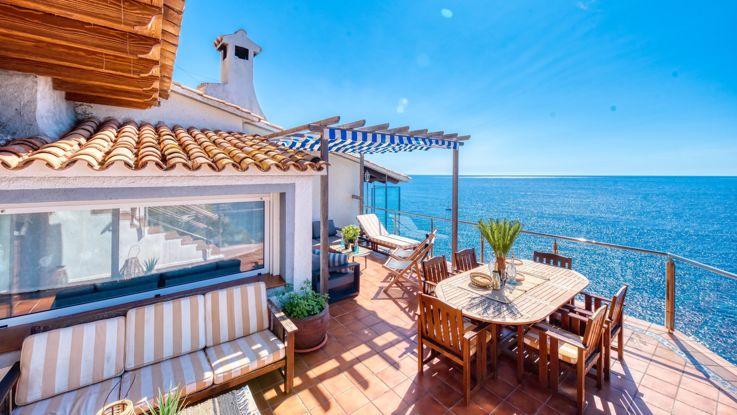 Vakantievilla's Costa Brava Spanje - Villa Infinity - Terras