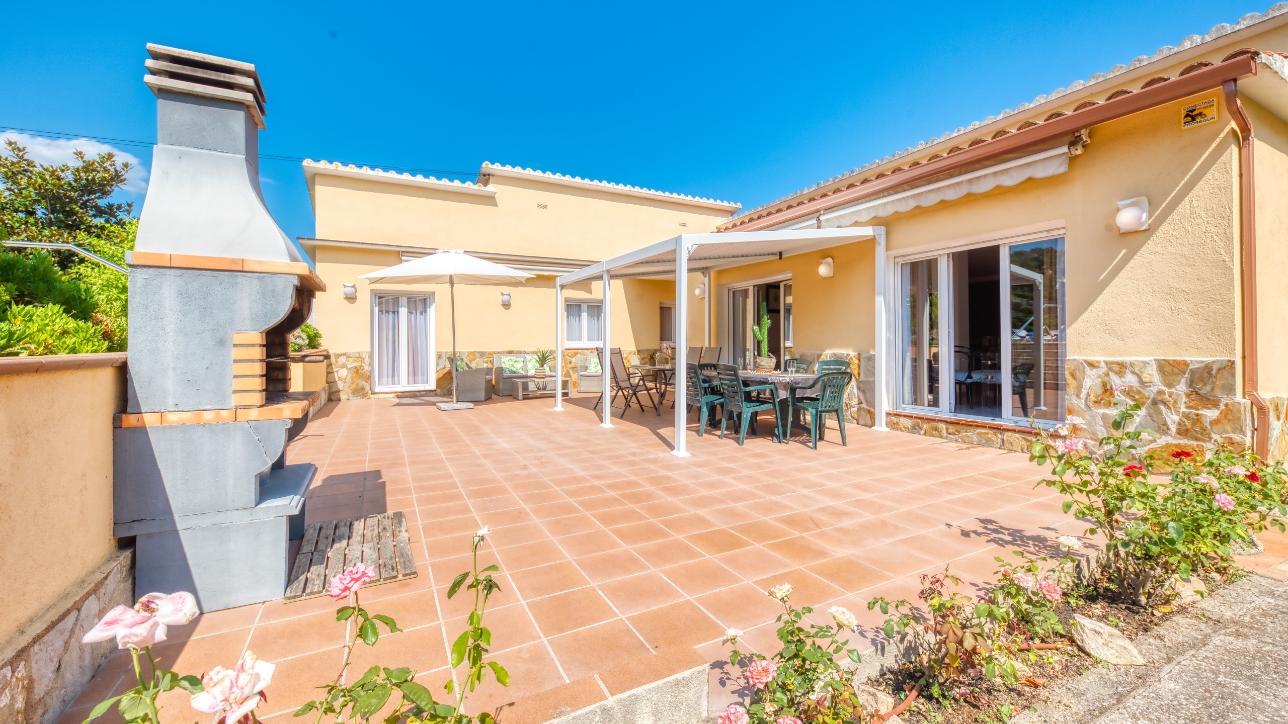 Vakantievilla's Costa Brava Spanje - Villa Miro - BBQ gebied