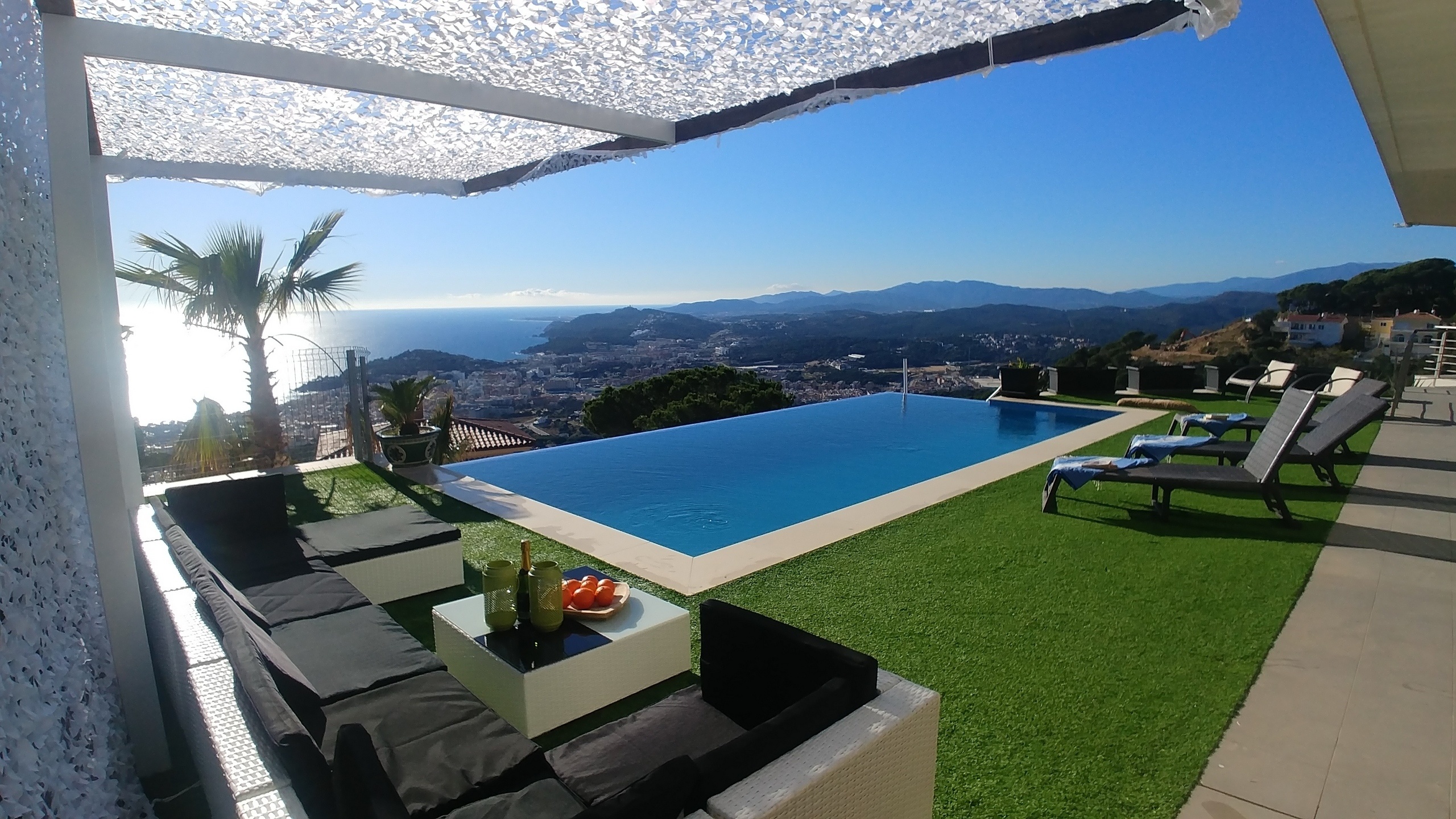 Vakantievilla's Costa Brava Spanje - Villa Jewel - Zithoek