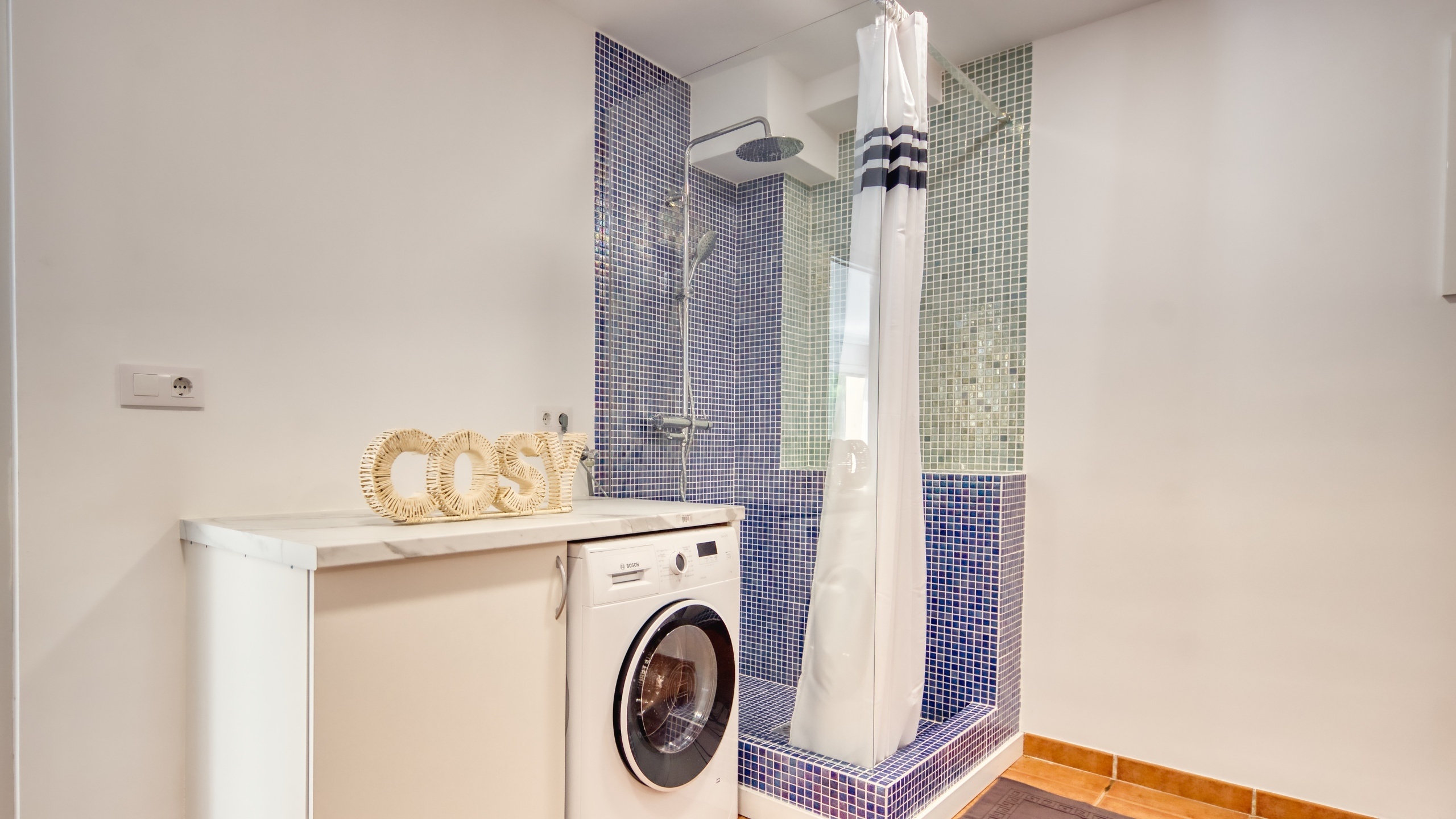 Vakantievilla's Costa Brava Spanje - Villa La Luna - Badkamer