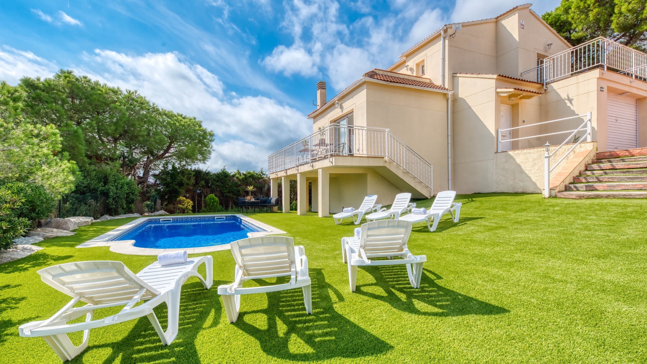 Vakantievilla's Costa Brava Spanje - Villa La Luna - Villa buiten