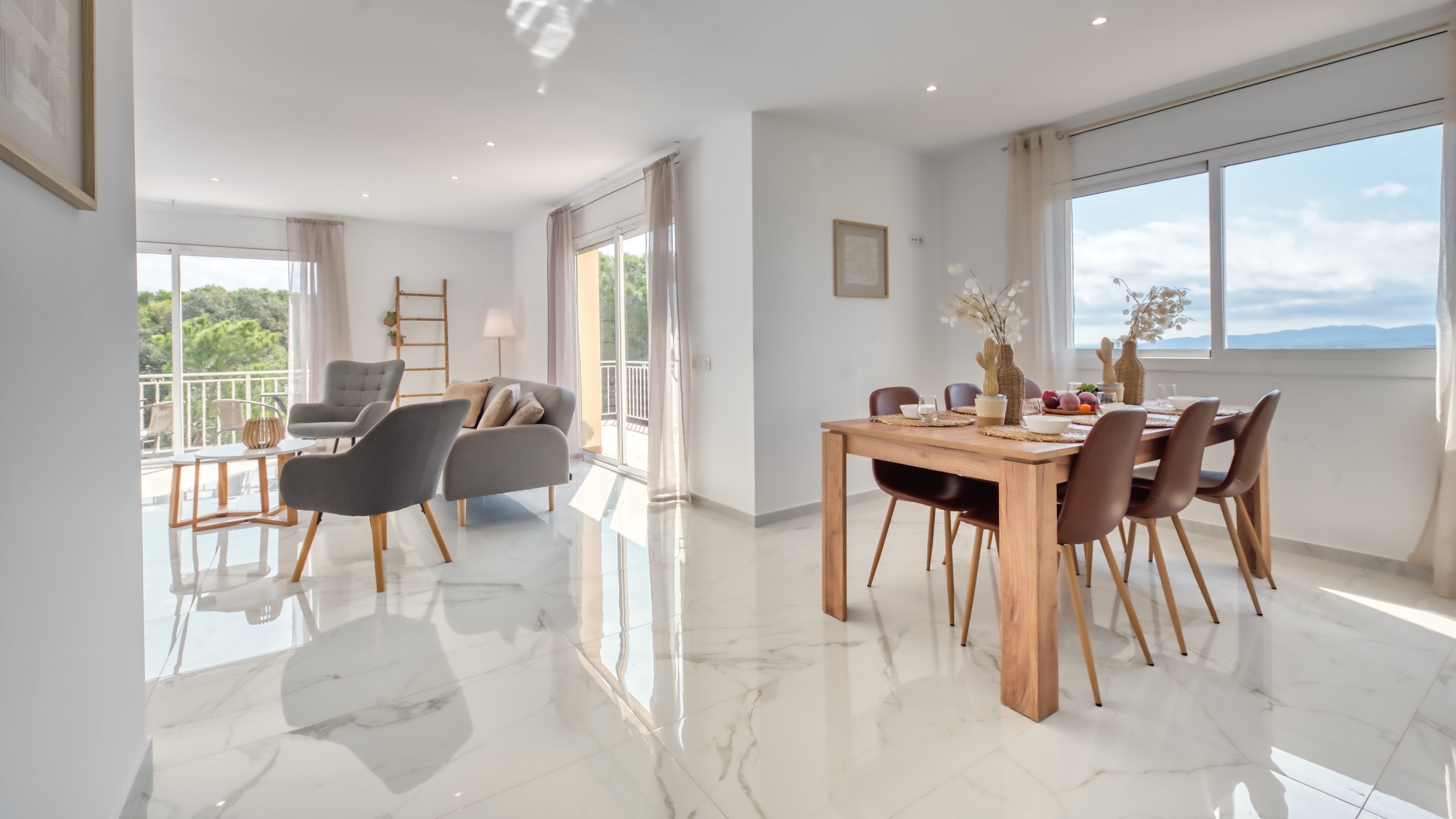 Vakantievilla's Costa Brava Spanje - Villa La Luna - Eethoek