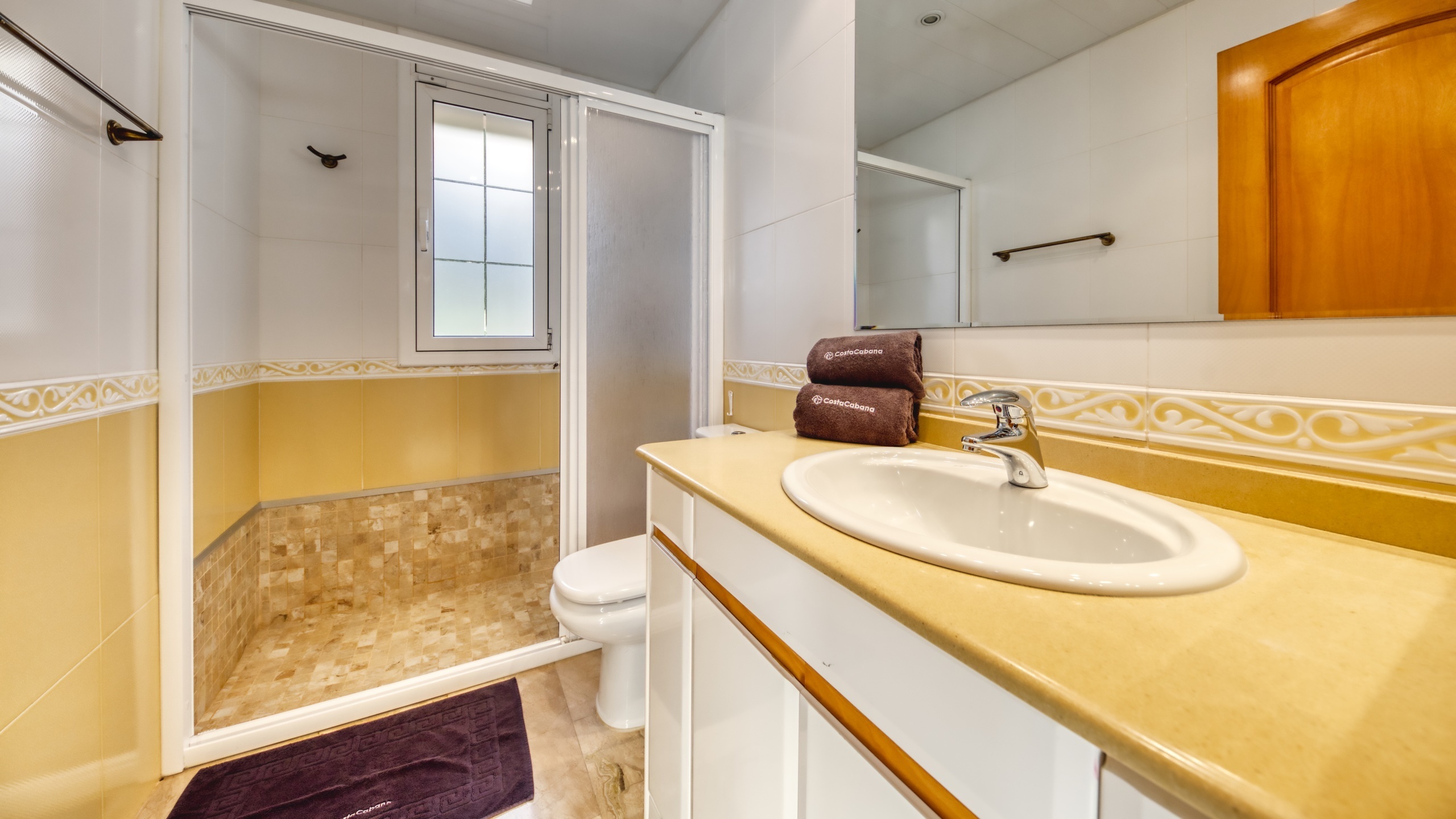 Vakantievilla's Costa Brava Spanje - Villa Lorena - Badkamer
