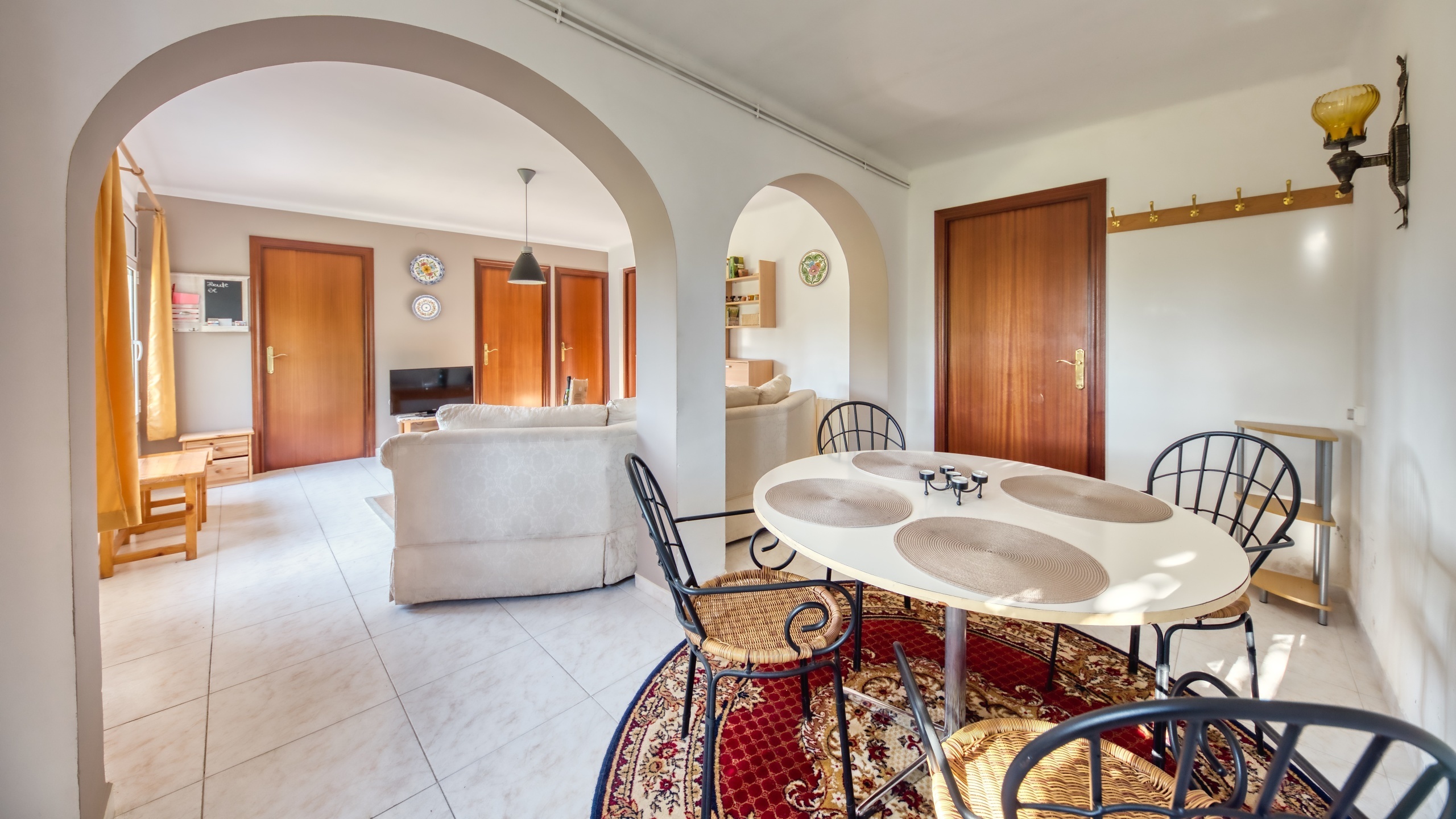 Vakantievilla's Costa Brava Spanje - Villa Elfi - Eethoek