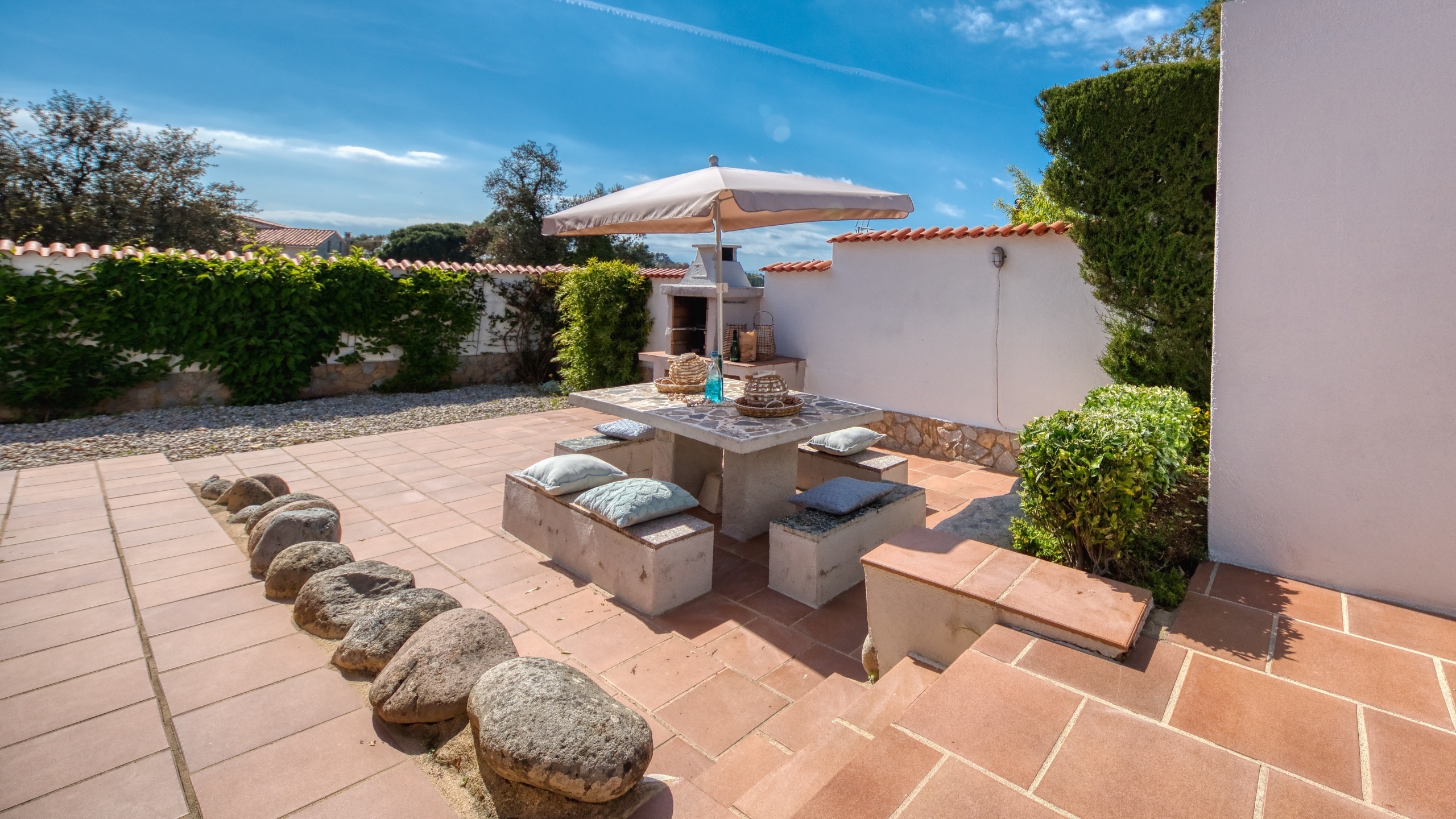 Vakantievilla's Costa Brava Spanje - Villa Elfi - BBQ gebied