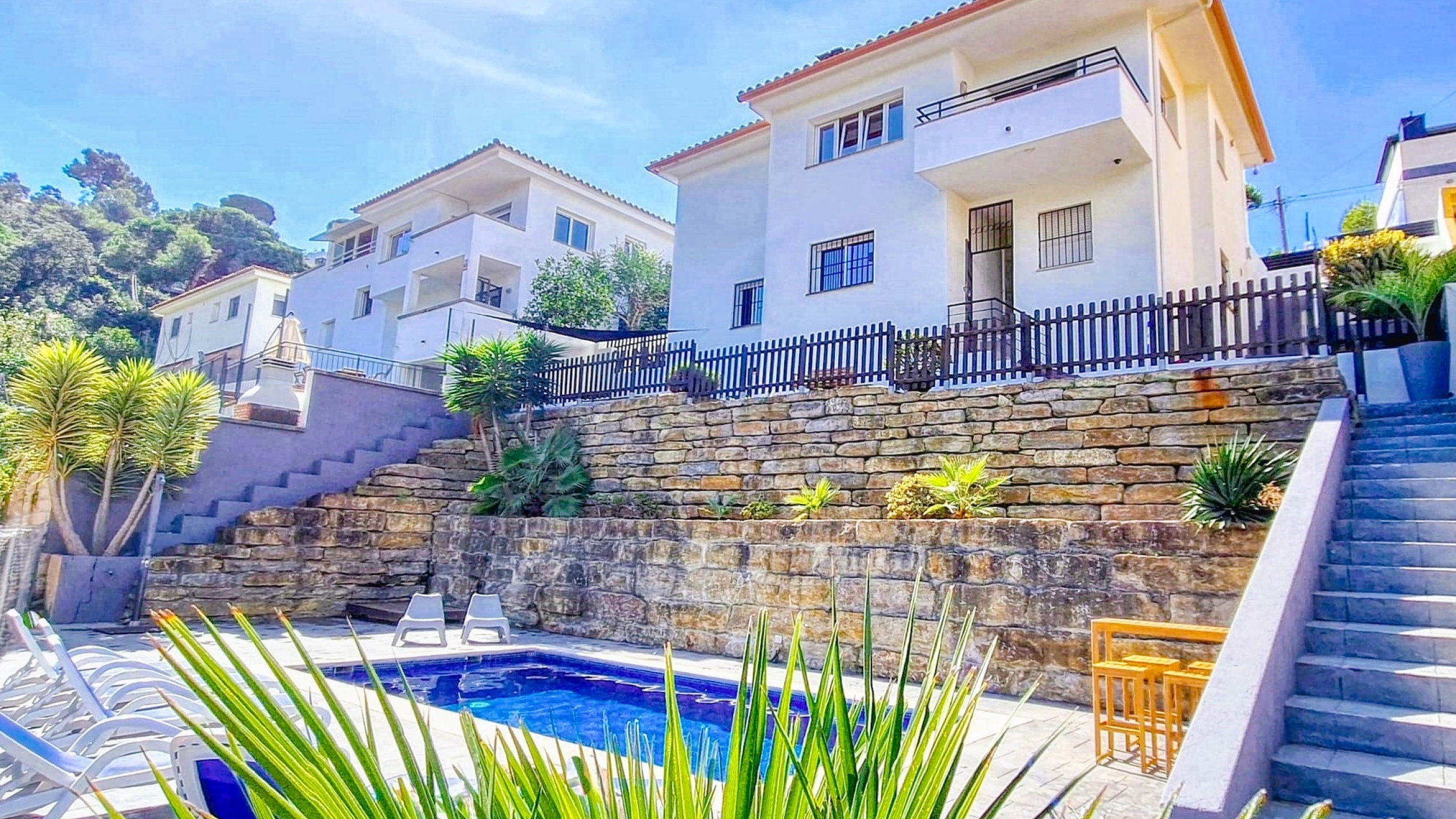 Vakantievilla's Costa Brava Spanje - Villa Fransisca - Villa buiten
