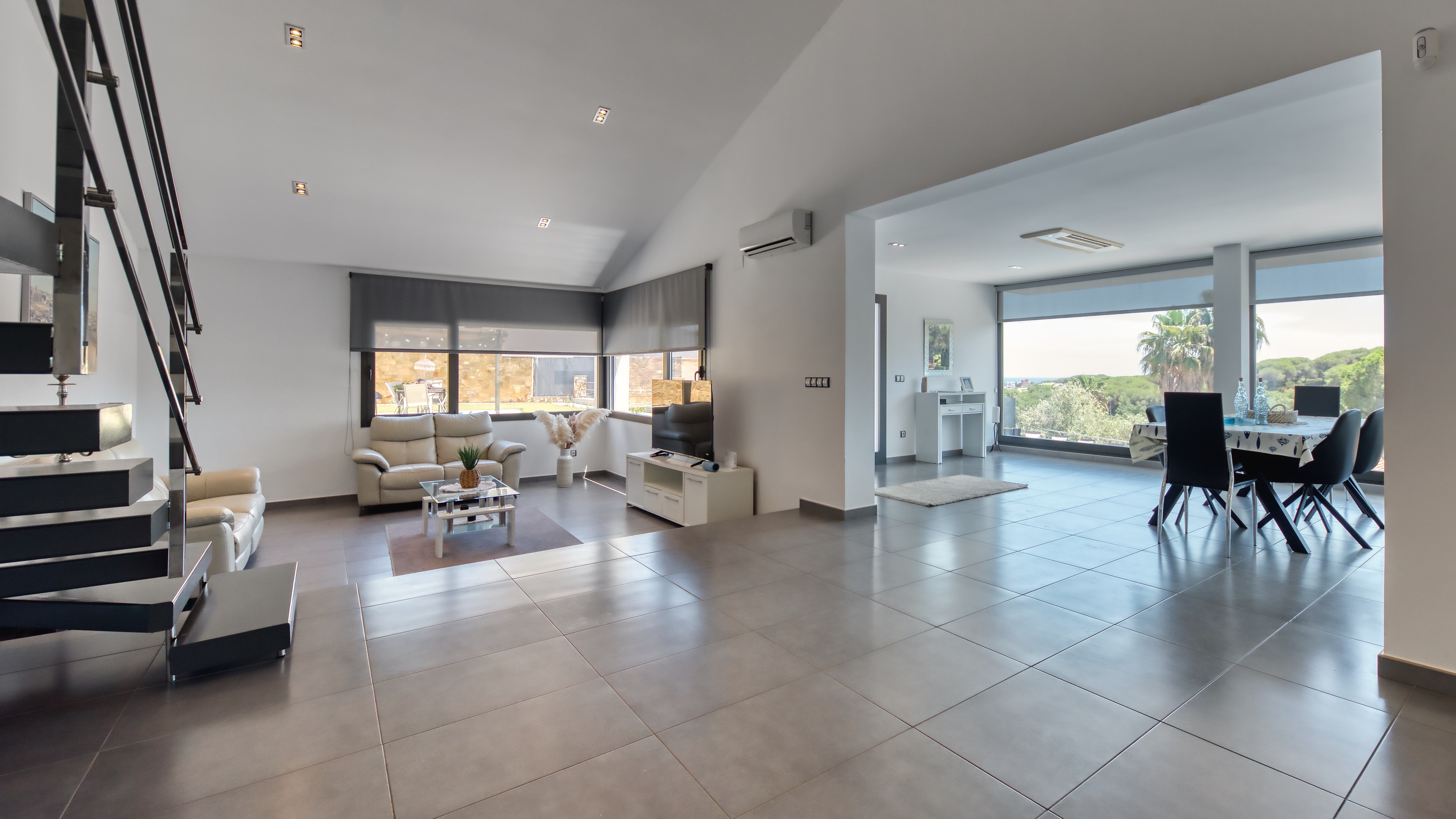 Vakantievilla's Costa Brava Spanje - Villa SummerDream - Wonen