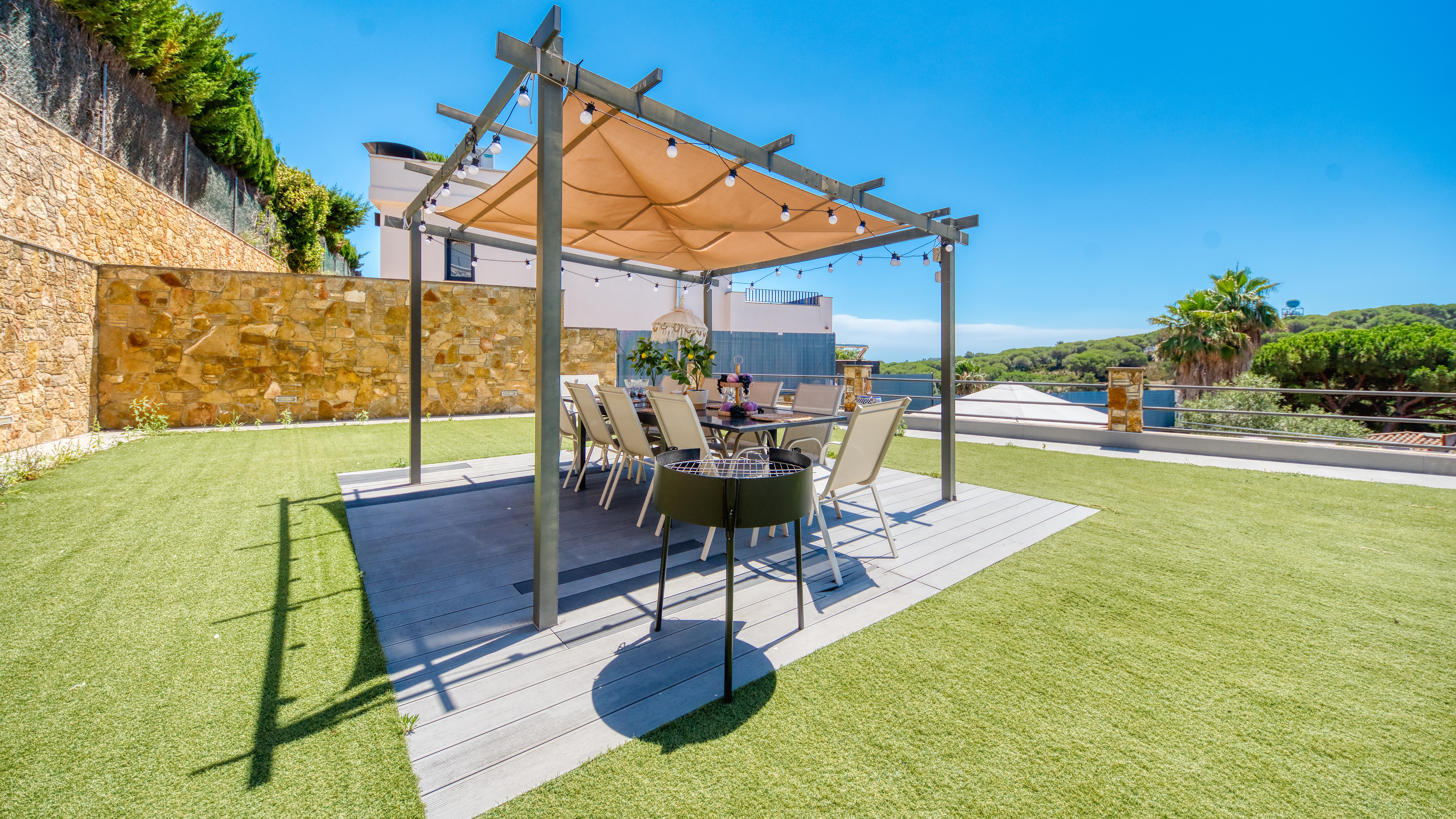 Vakantievilla's Costa Brava Spanje - Villa SummerDream - Eethoek