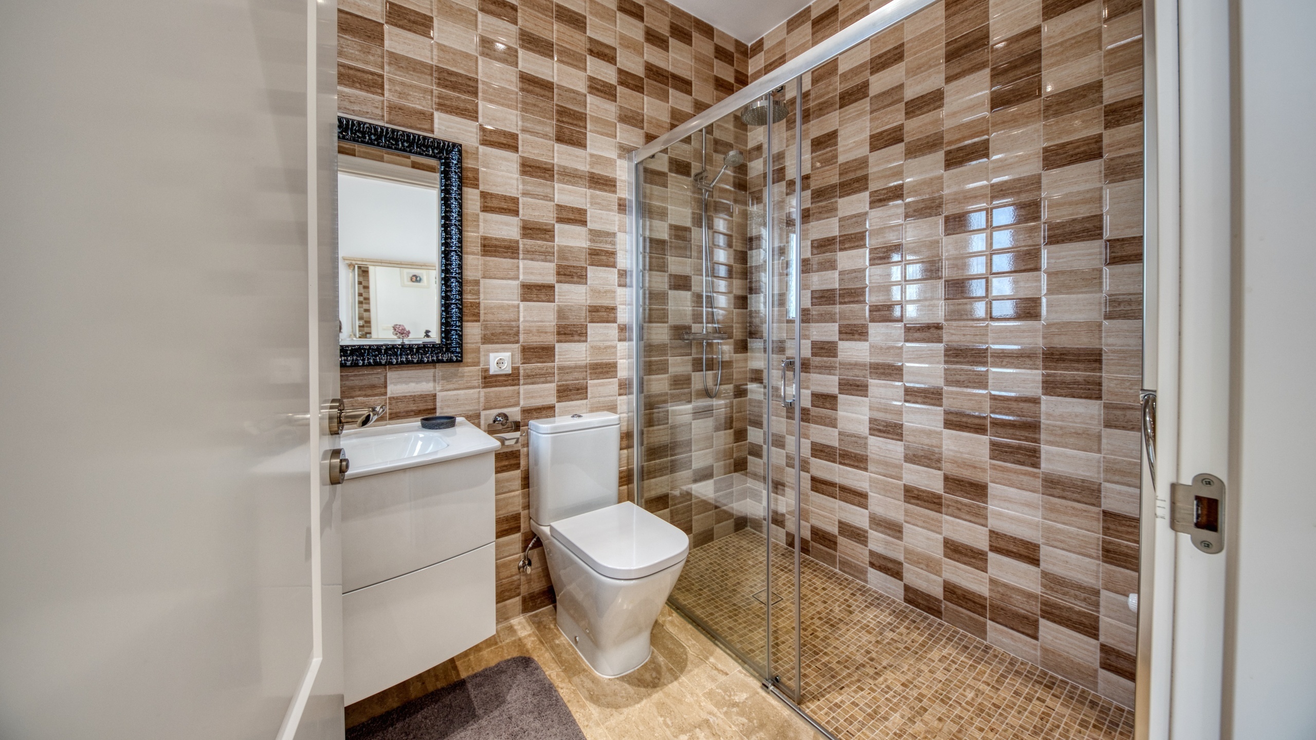 Vakantievilla's Costa Brava Spanje - Villa Madison - Badkamer