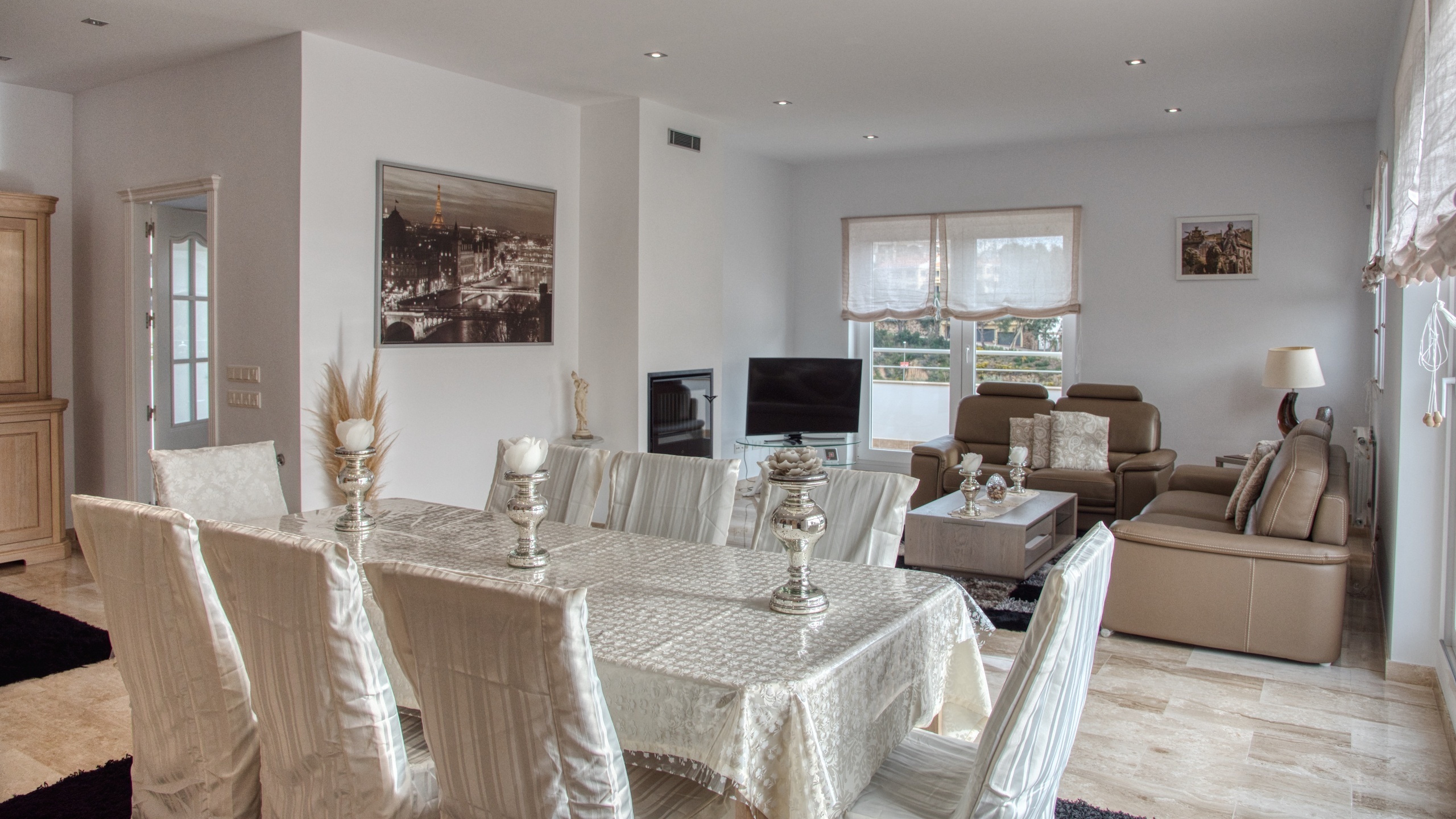 Vakantievilla's Costa Brava Spanje - Villa Madison - Woonkamer