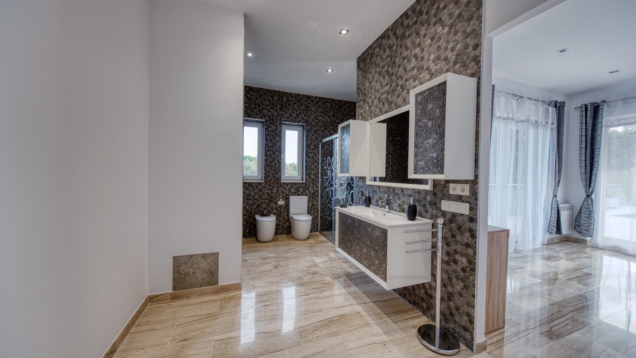 Vakantievilla's Costa Brava Spanje - Villa Madison - En-suite badkamer 
