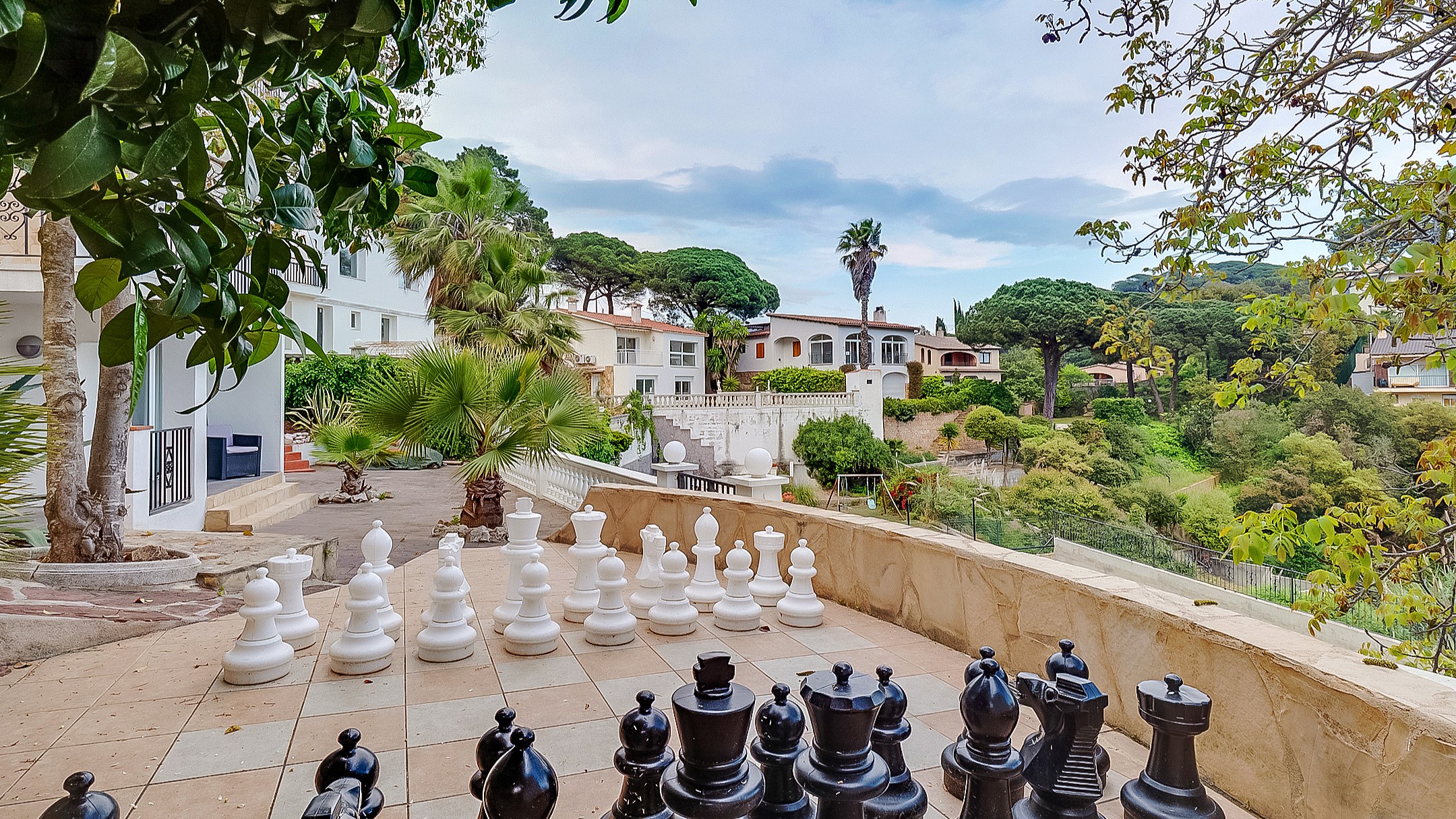 Vakantievilla's Costa Brava Spanje - Villa Tropicana - Om het huis