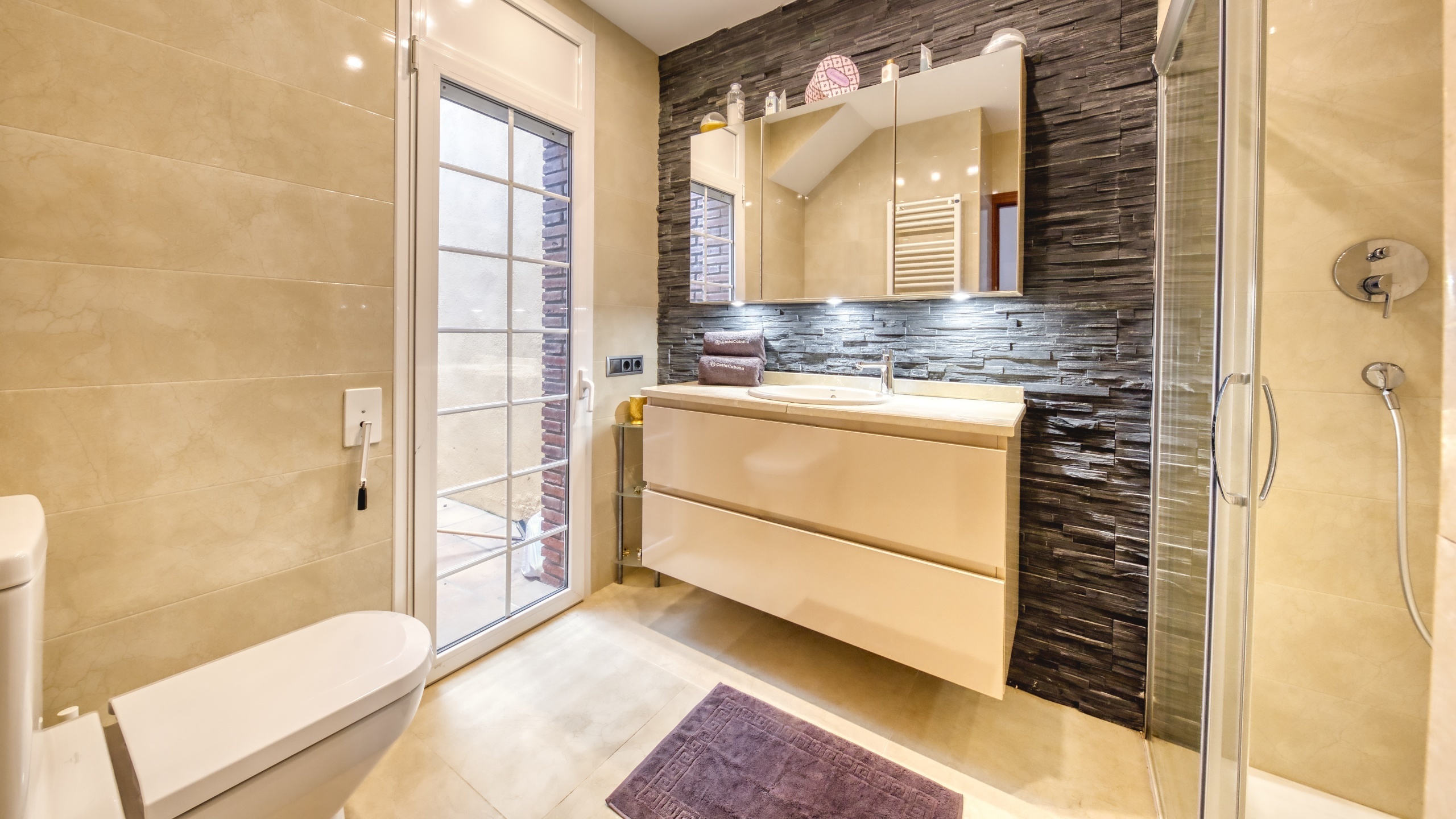 Vakantievilla's Costa Brava Spanje - Villa Beyonce - Badkamer