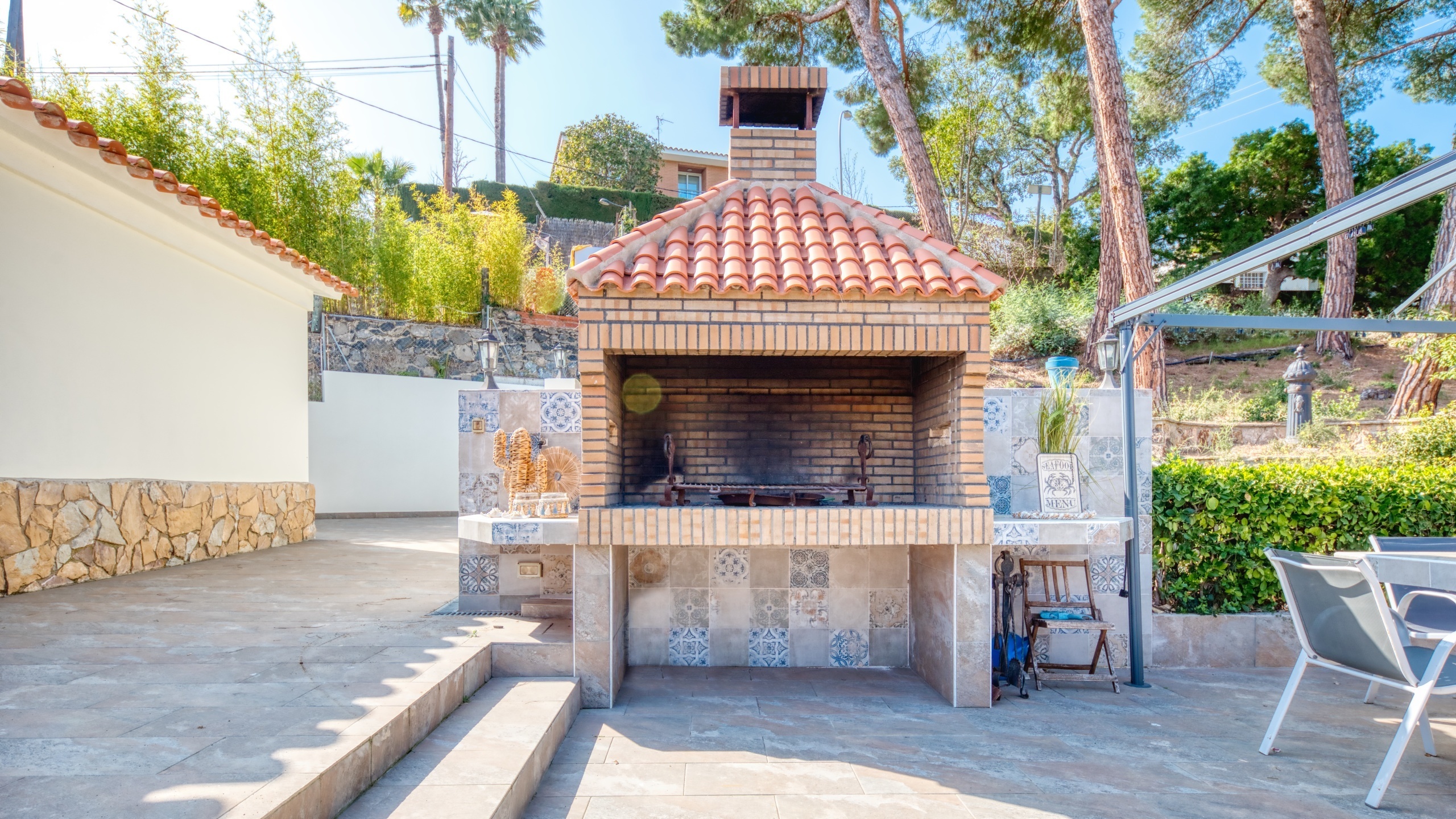 Vakantievilla's Costa Brava Spanje - Villa Palmera - BBQ gebied