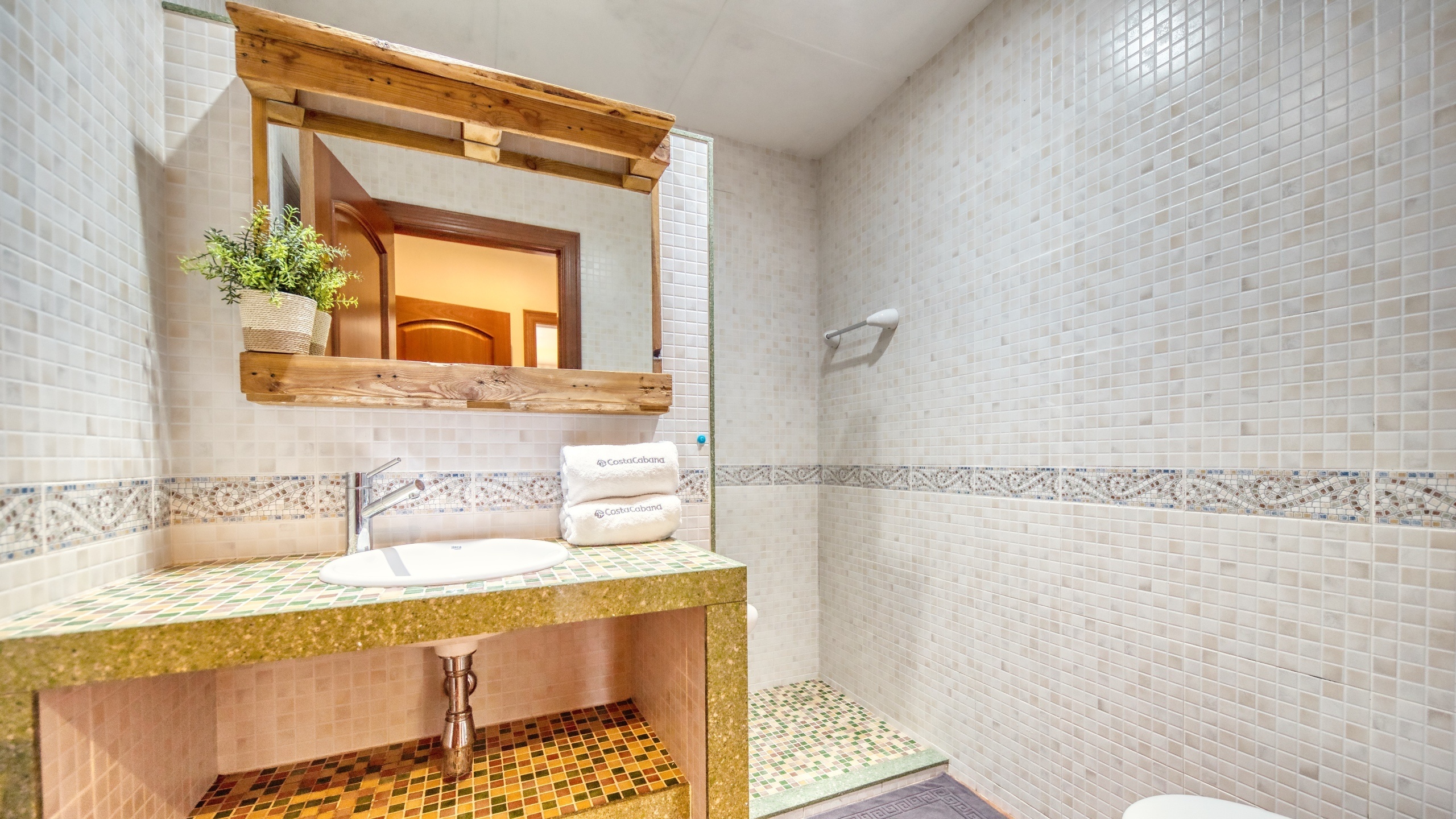 Vakantievilla's Costa Brava Spanje - Villa Marysol - Badkamer