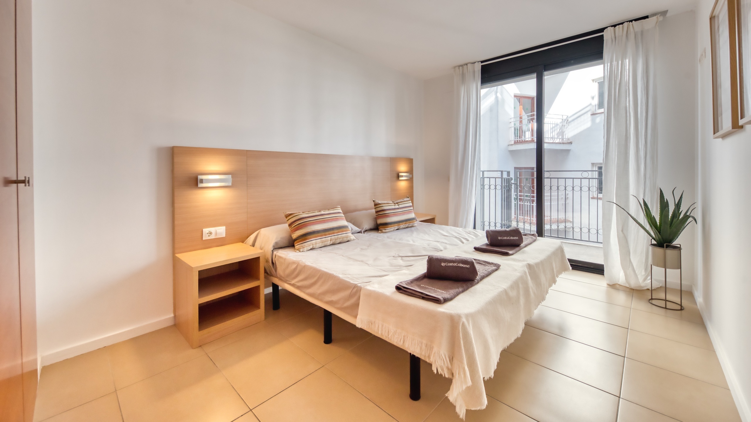 Vakantievilla's Costa Brava Spanje - Apartment Gaudi - Slaapkamer