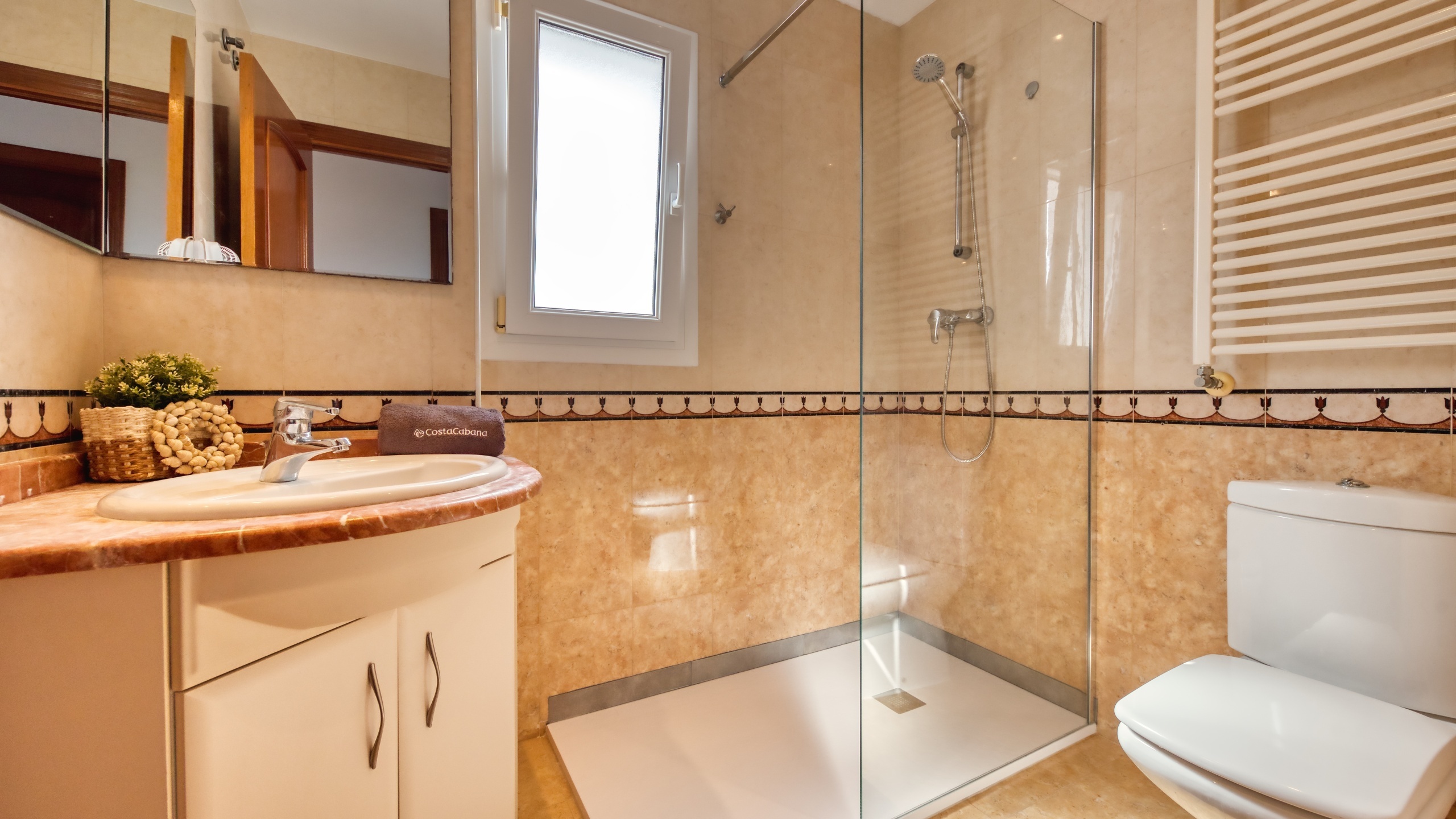 Vakantievilla's Costa Brava Spanje - Villa Ibiza - Badkamer