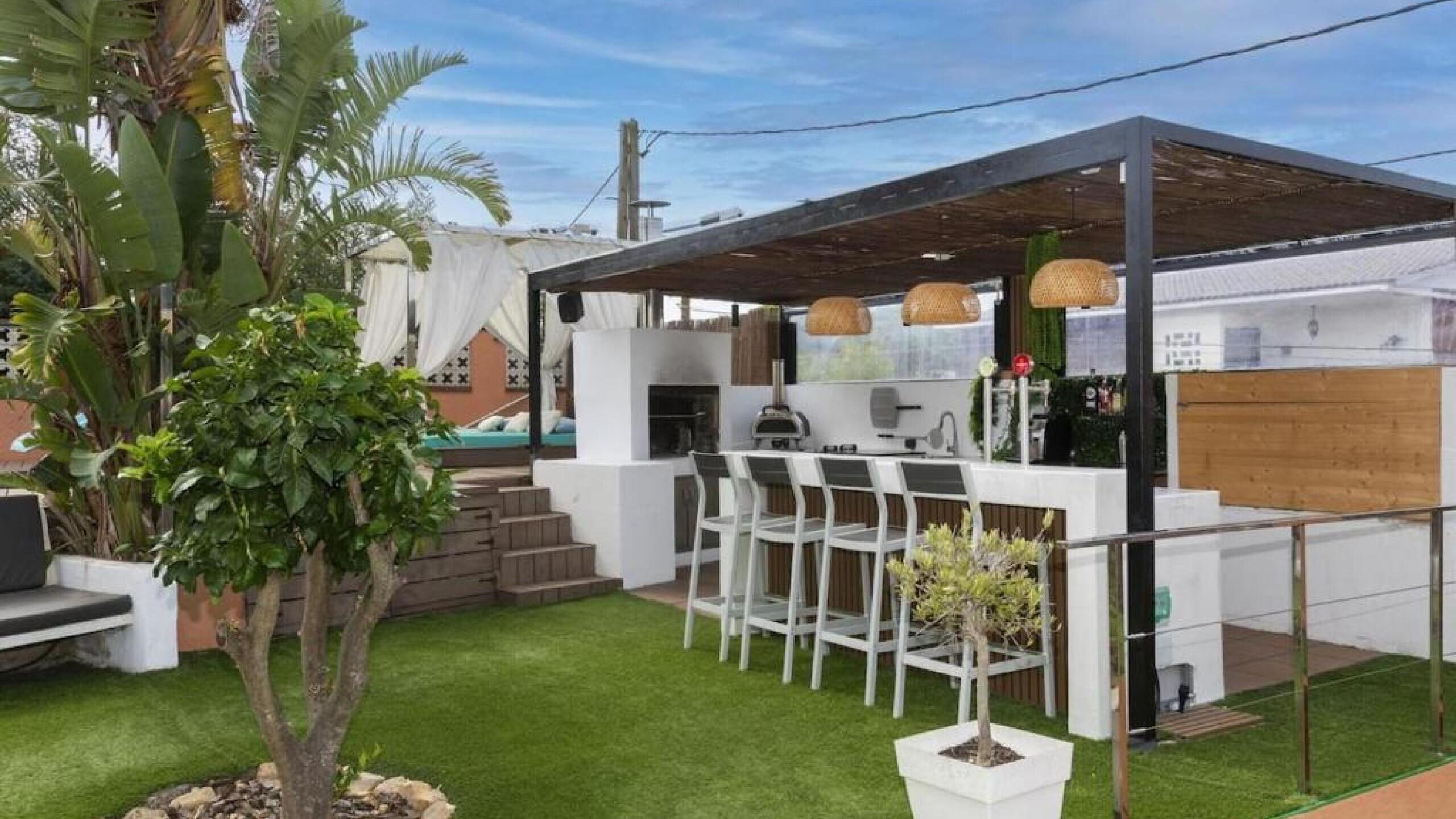 Vakantievilla's Costa Brava Spanje - Villa Soleia - BBQ gebied