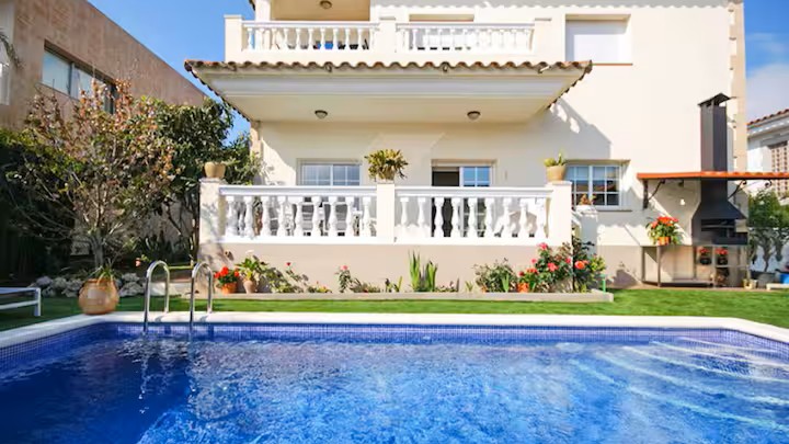 Vakantievilla's Costa Brava Spanje - Villa Mercedes Fenals - 
