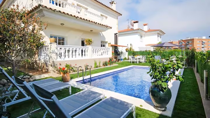Vakantievilla's Costa Brava Spanje - Villa Mercedes Fenals - 