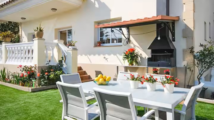 Vakantievilla's Costa Brava Spanje - Villa Mercedes Fenals - 