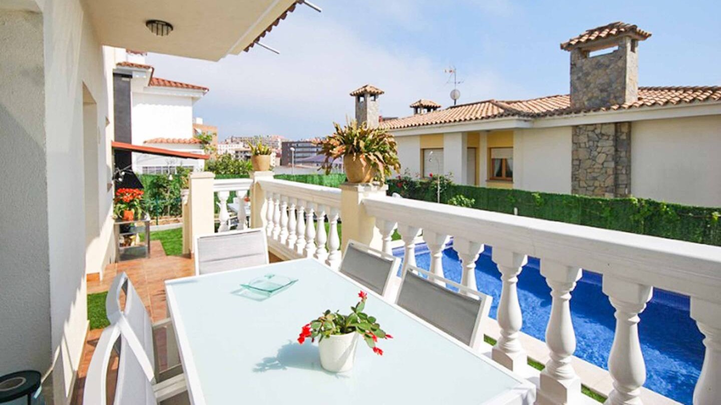 Vakantievilla's Costa Brava Spanje - Villa Mercedes Fenals - 