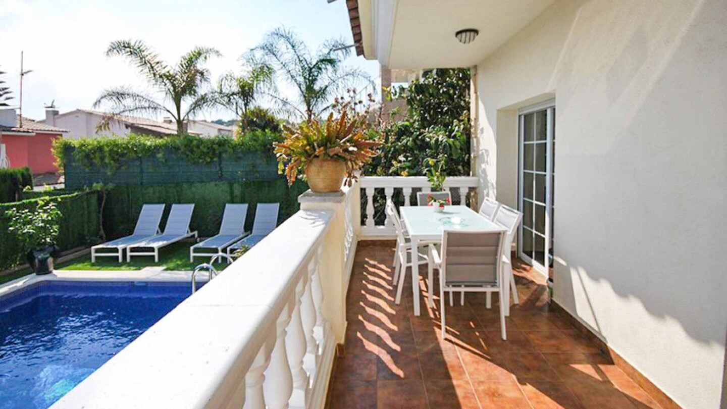 Vakantievilla's Costa Brava Spanje - Villa Mercedes Fenals - 